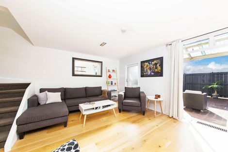 Photo of property in 8/46 West View Road, Westmere, Auckland, 1022