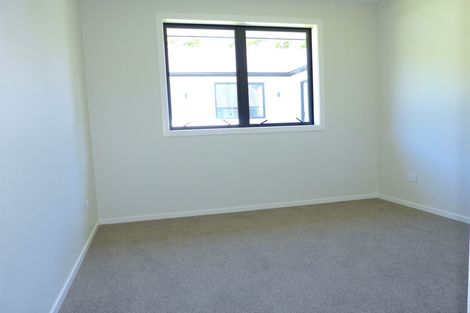 Photo of property in 107 Station Road, Kumeu, 0891