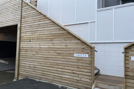 Photo of property in Pirie Street Townhouses, 3/35 Pirie Street, Mount Victoria, Wellington, 6011