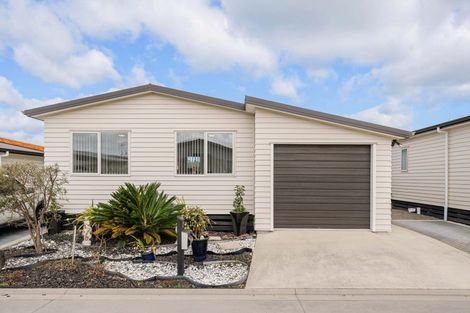 Photo of property in 410/11 Kamahi Crescent, Papamoa Beach, Papamoa, 3118