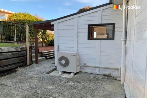 Photo of property in 10 Stirling Street, Andersons Bay, Dunedin, 9013