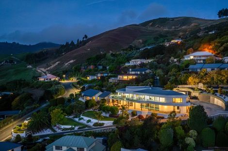 Photo of property in 4 Cape View, Atawhai, Nelson, 7010