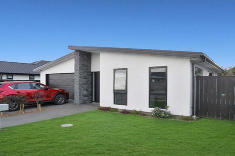 Photo of property in 37 Robert Duncan Road, Belfast, Christchurch, 8051