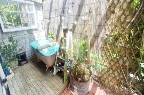 Photo of property in 30 Margaret Road, Raumati Beach, Paraparaumu, 5032