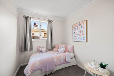 Photo of property in 45 Effingham Street, North New Brighton, Christchurch, 8083