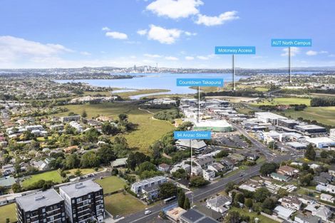 Photo of property in 94 Anzac Street, Takapuna, Auckland, 0622