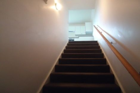 Photo of property in 2/57 Simla Crescent, Khandallah, Wellington, 6035