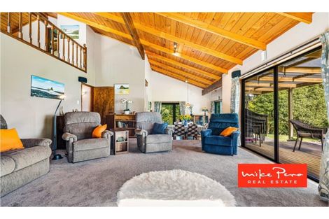 Photo of property in 168 Carter Road, Oratia, Auckland, 0604