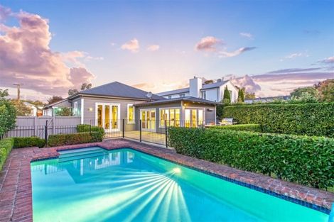 Photo of property in 7 Poynder Avenue, Merivale, Christchurch, 8014