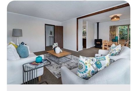 Photo of property in 33 Jillteresa Crescent, Half Moon Bay, Auckland, 2012