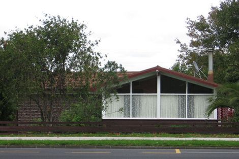 Photo of property in 69 Ti Rakau Drive, Pakuranga, Auckland, 2010