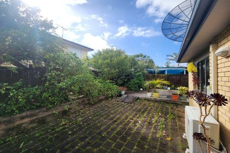 Photo of property in 60 Baverstock Road, Flat Bush, Auckland, 2016
