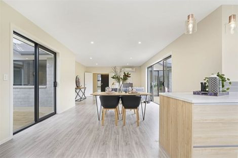 Photo of property in 8 Paiaka Place, Rototuna North, Hamilton, 3210