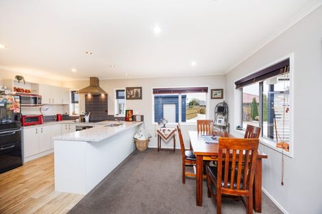 Photo of property in 2 Isipho Court, Feilding, 4702