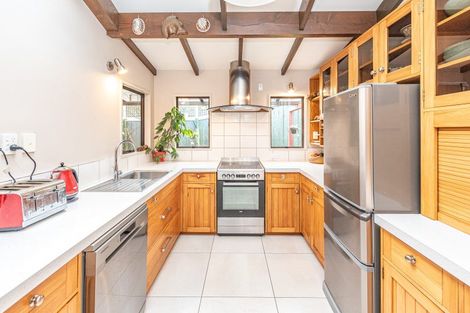 Photo of property in 31 Aiken Road, Saint Johns Hill, Whanganui, 4501