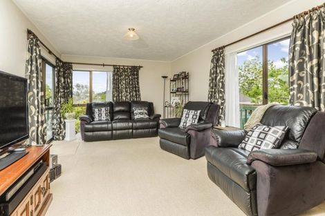 Photo of property in 55 Powrie Street, Glenfield, Auckland, 0629