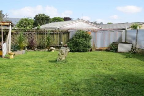 Photo of property in 25 Drake Street, Vogeltown, New Plymouth, 4310