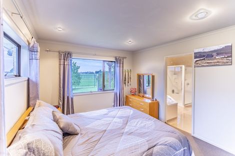 Photo of property in 25 Mcnaughton Place, Onekawa, Napier, 4110