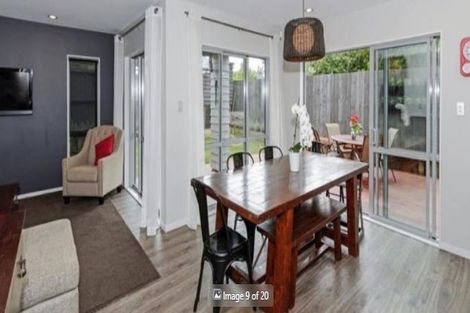 Photo of property in 36a Kervil Avenue, Te Atatu Peninsula, Auckland, 0610