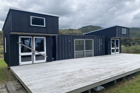 Photo of property in 14 Pukenui Drive, Mahia, 4198