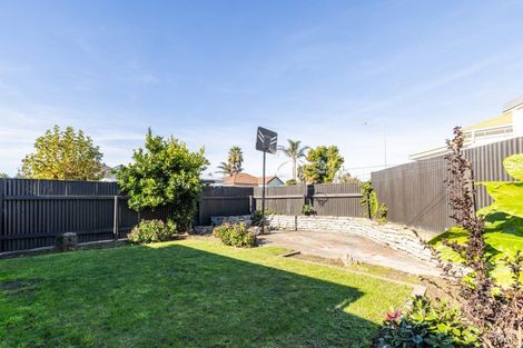 Photo of property in 2 Ashridge Road, Napier South, Napier, 4110
