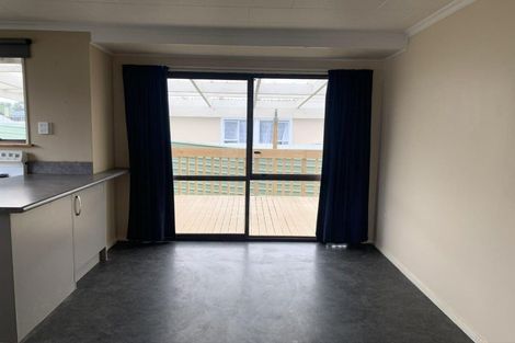 Photo of property in 34a Hood Street, Castlecliff, Whanganui, 4501