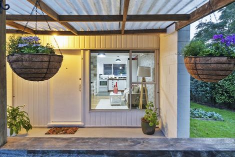 Photo of property in 7/108 West Coast Road, Glen Eden, Auckland, 0602