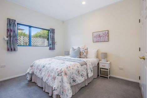 Photo of property in 3 Barque Crescent, Whitby, Porirua, 5024