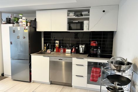 Photo of property in Pinnacle Apartments, W706/160 Victoria Street, Te Aro, Wellington, 6011