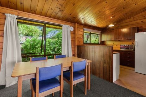 Photo of property in 5 Murray Road, Fairy Springs, Rotorua, 3015