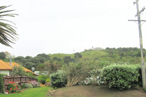 Photo of property in 41 Moana Road, Okitu, Gisborne, 4010