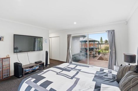 Photo of property in 345 Estuary Road, South New Brighton, Christchurch, 8062