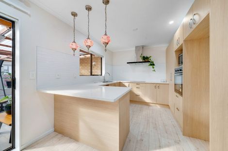 Photo of property in 122a Pah Road, Papatoetoe, Auckland, 2025