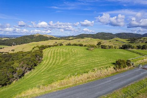 Photo of property in 12 Tuaraki Road, Mangawhai Heads, Mangawhai, 0505