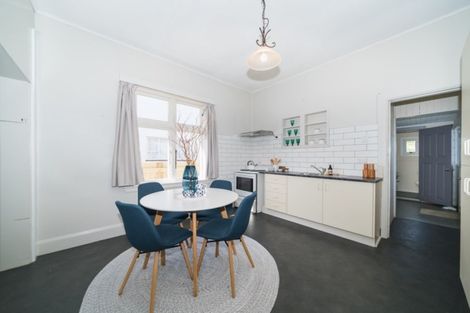 Photo of property in 194 Ferguson Street, West End, Palmerston North, 4412