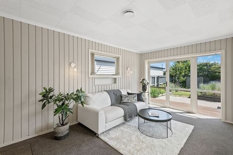 Photo of property in 7 Wilton Crescent, Bishopdale, Christchurch, 8053