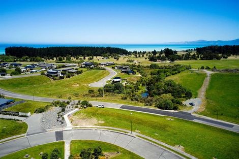 Photo of property in 35 Knowles Crescent, Kaikoura Flat, Kaikoura, 7371
