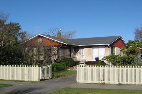 Photo of property in 29 Warren Crescent, Hillmorton, Christchurch, 8025
