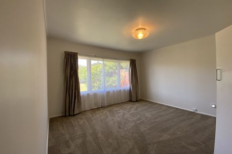 Photo of property in 61 Wilsher Crescent, Henderson, Auckland, 0612