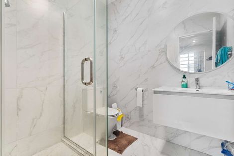 Photo of property in 90 Tarapuka Road, Westgate, Auckland, 0814