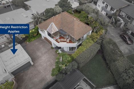 Photo of property in 2/4 Prospect Terrace, Milford, Auckland, 0620