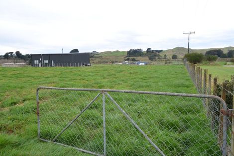 Photo of property in 2 Cullen Street, Eketahuna, 4900