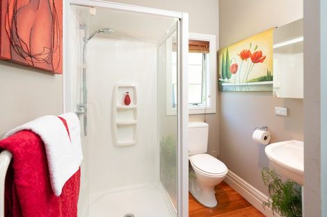 Photo of property in 48 Elizabeth Street, Waikanae, 5036