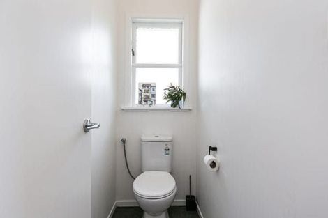 Photo of property in 8 Anthony Street, Tawa, Wellington, 5028