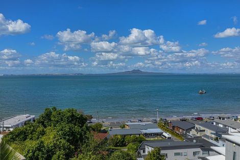 Photo of property in 27 Oban Road, Browns Bay, Auckland, 0630