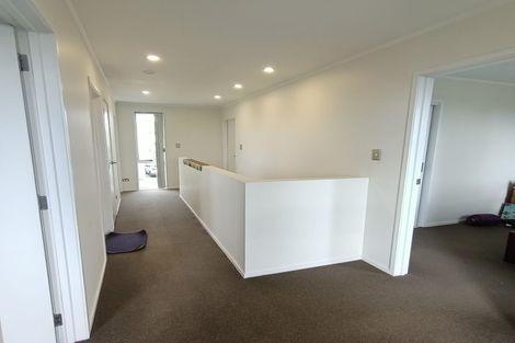 Photo of property in 71 Grove Road, Papakura, 2110