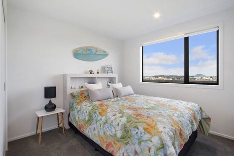 Photo of property in 37 Ridge Drive, Omokoroa, 3114