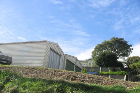 Photo of property in 49 Awatea Street, Ranui, Porirua, 5024