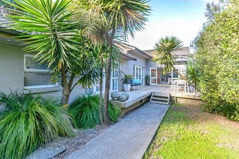 Photo of property in 163 Ocean Beach Road, Tairua, 3508