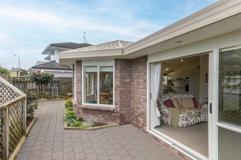 Photo of property in 100 Michael Road, Paraparaumu Beach, Paraparaumu, 5032